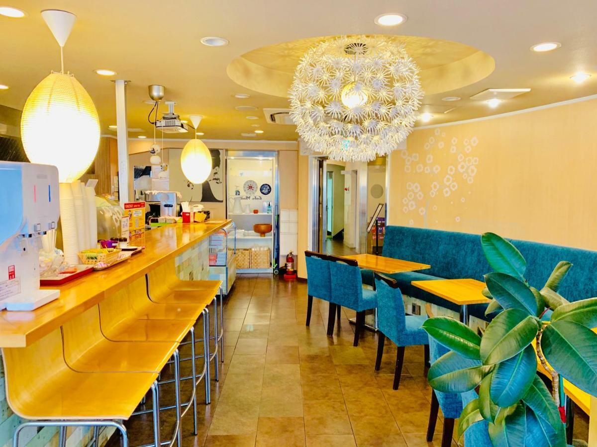 Tokyo Plaza Hotel מראה חיצוני תמונה