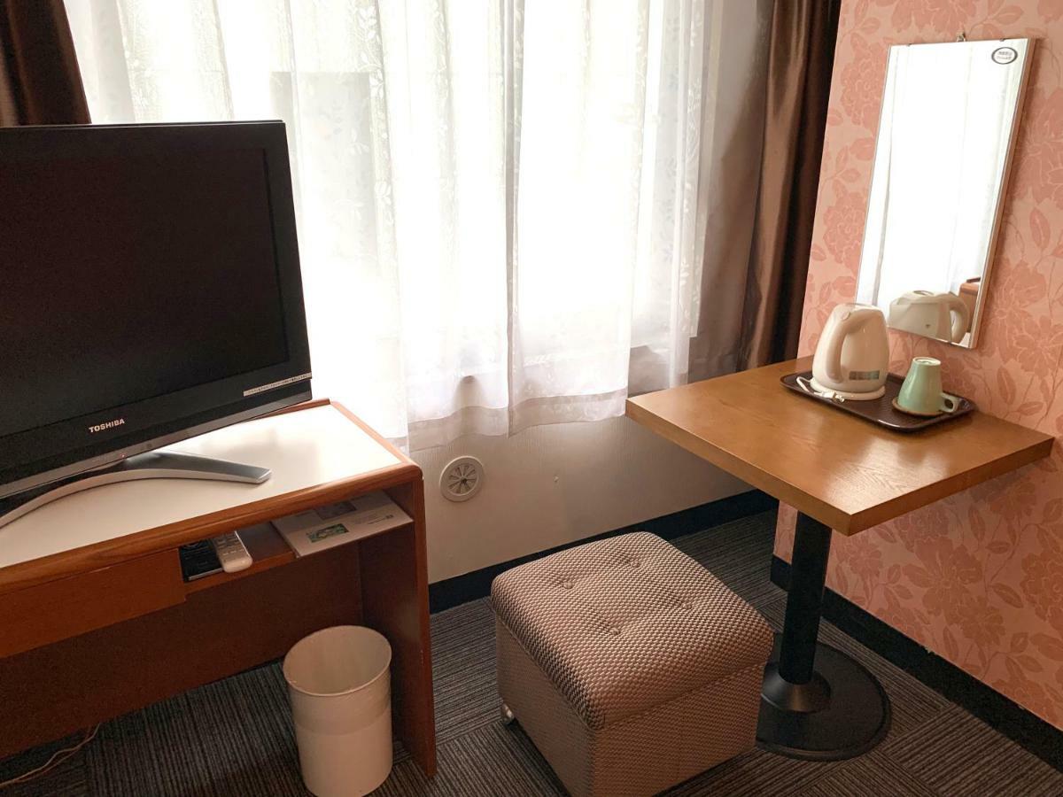 Tokyo Plaza Hotel מראה חיצוני תמונה